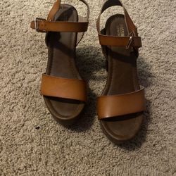 Vintage Y2K High Sandal Heels, Size 7.5
