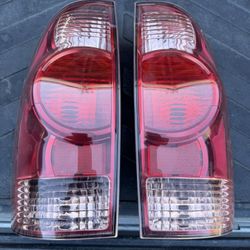 Toyota Tacoma Tail Lights
