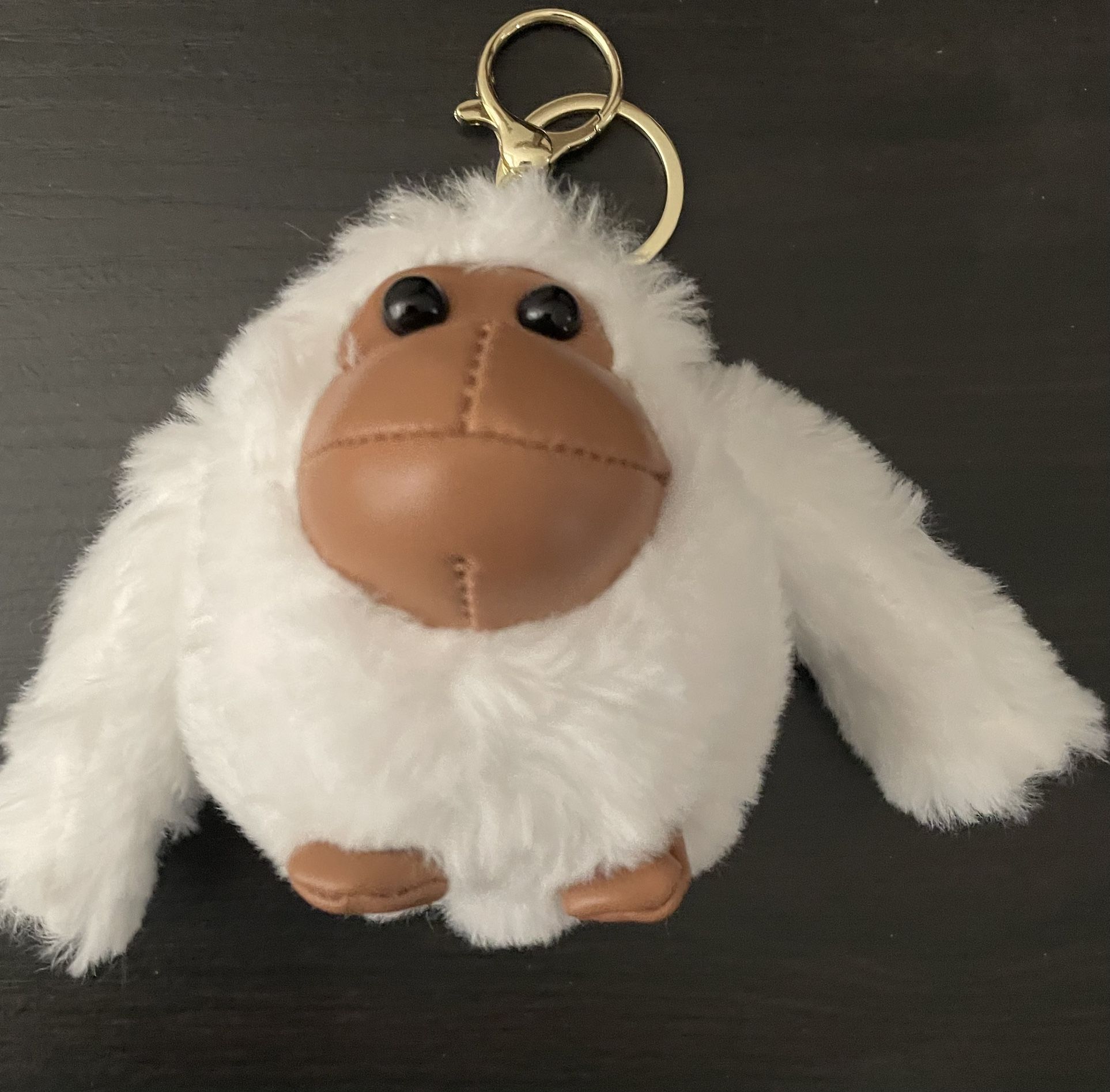 Ape Keychain Fluffy White