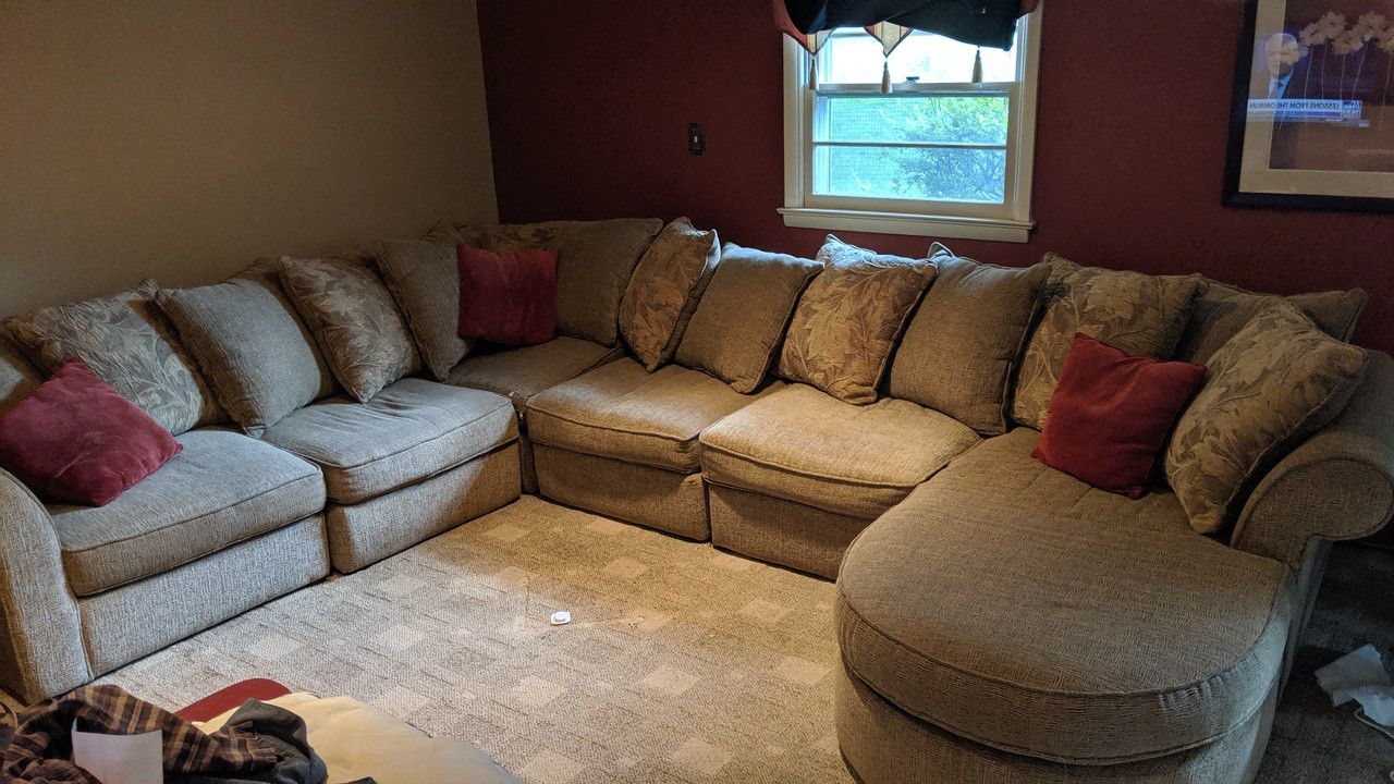 Sectional Couch. 6 pieces