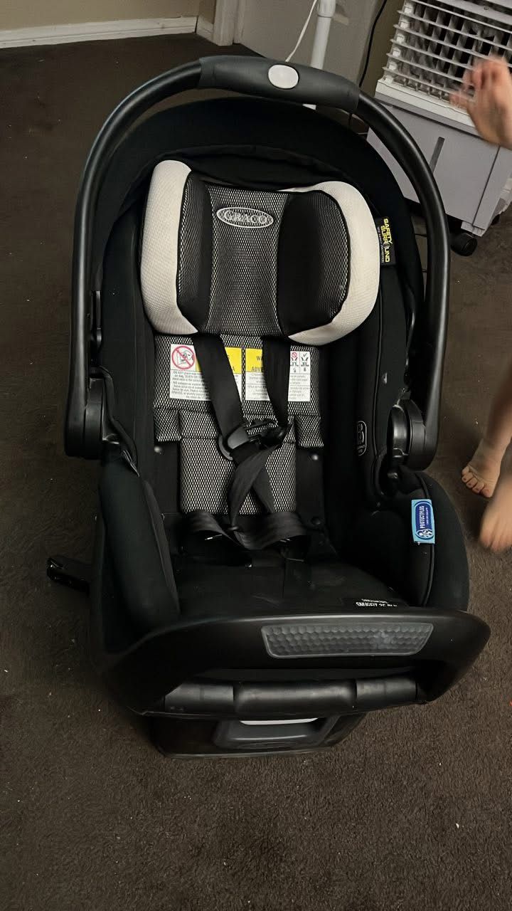 Graco Car Seat  