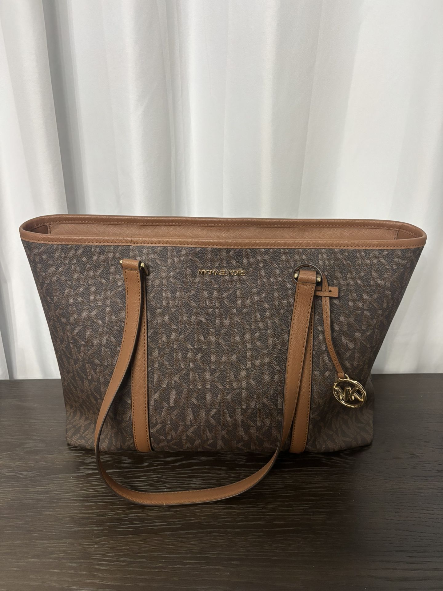 Michael Kors Tote