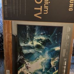 Samsung 49-inch Premium UHD 8 Series TV