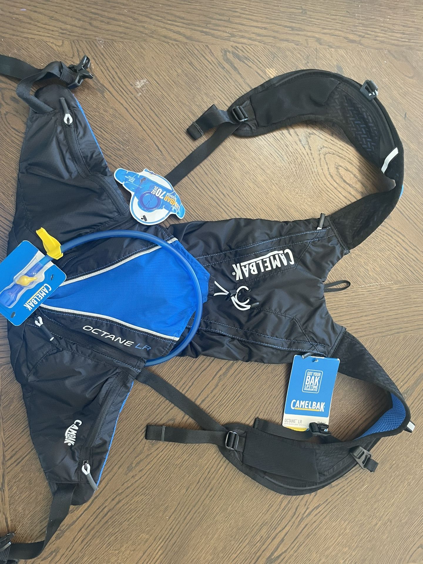 CamelBak Octane LR Ultralight Hydration Pack Backpack - With Bladder 70oz