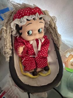 Collectible Betty Boop with stroller