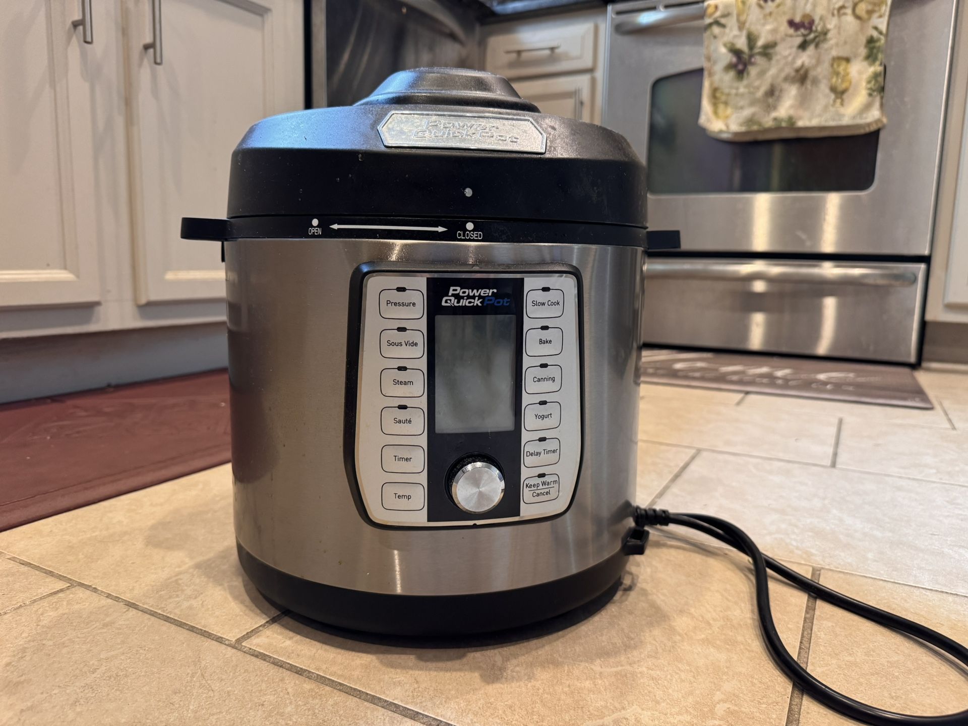 InstaPot 8qt pressure cooker: Power Quick Pot