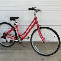 Beautiful 7 Speed Liv Flourish by Giant Aluminum Frame Hybrid Bike