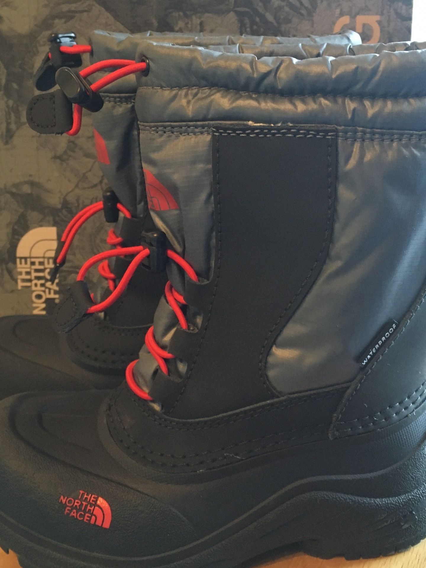 North Face Snow Boots Boys Size 13