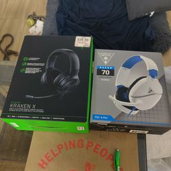 2x Headsets