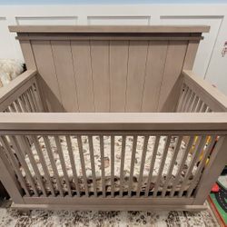 Soho Wood Baby Crib