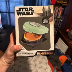 Star Wars Mandalorian Grogu Waffle maker 