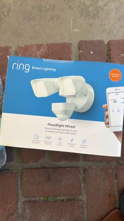 Ring floodlight