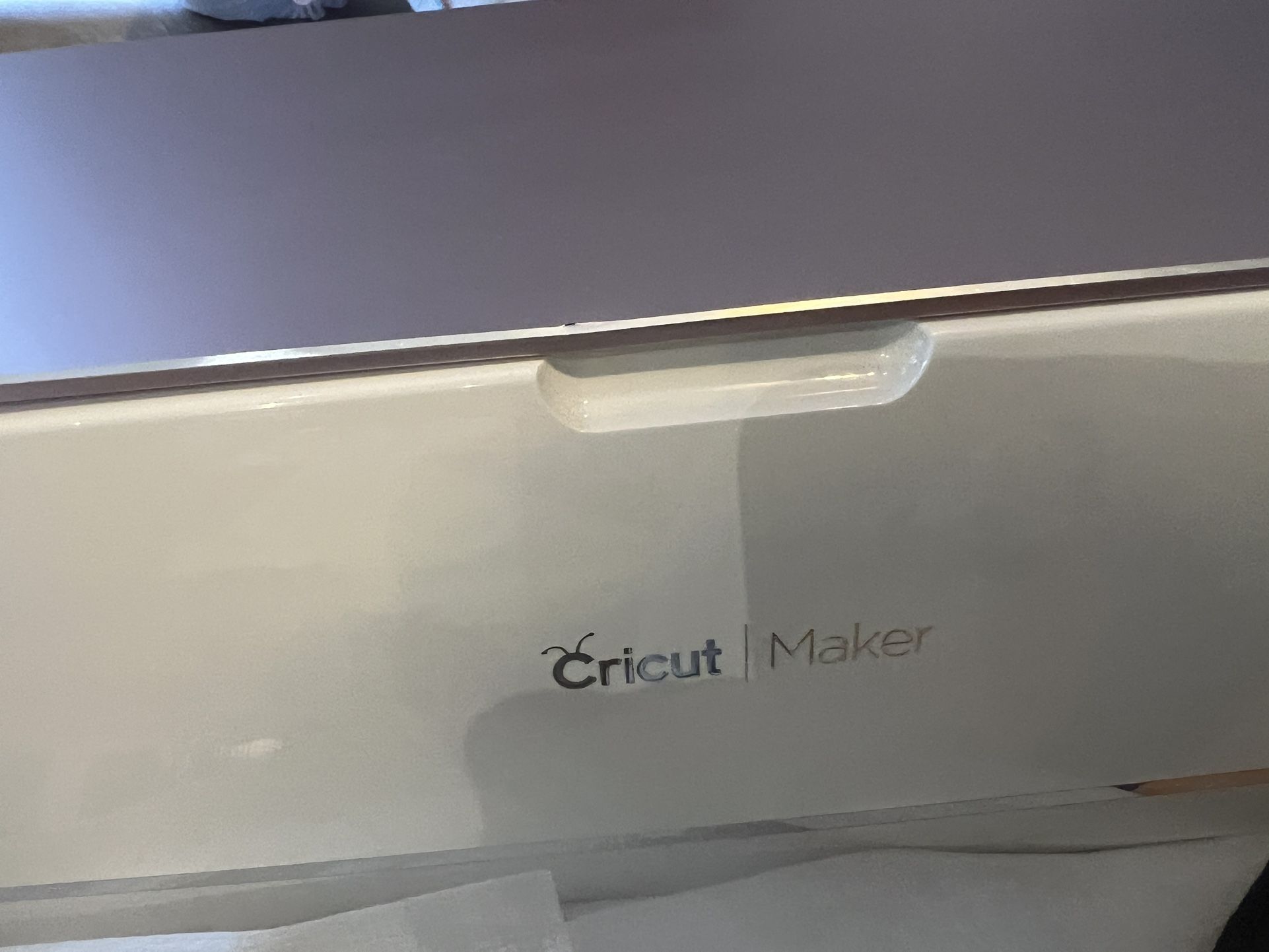 ✨ Cricut Maker – Brand New! ✨