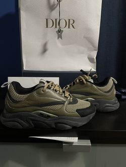 Dior B22