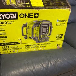 Ryobi 18 V Power Station