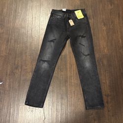 Levi’s 33/32 New  Slim 