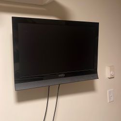 720p 22in TV 