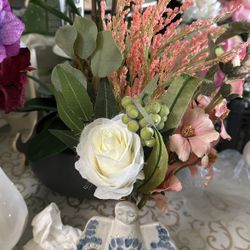 Arreglo Floral Con Base Azul
