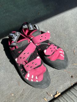 Girl Climbing Shoe - size 6 - La Sportiva Tarantula