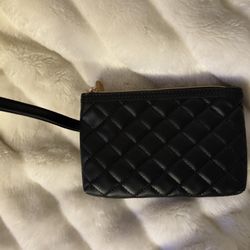 3 Pocket Wristlet