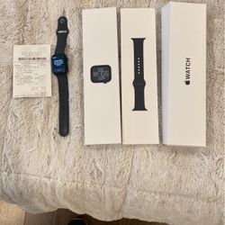 Apple Watch - AW SE GPS 44MM MD AL W MD SB