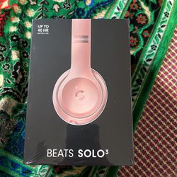 Beats SoLO 3 Brand New 