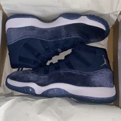 Jordan 11 Midnight Navy Women