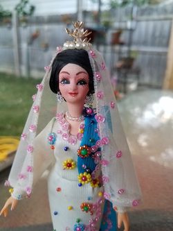 Cloth Asian wedding doll vintage