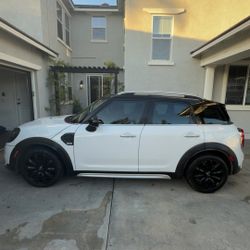 2018 MINI Cooper Countryman 