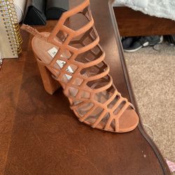Steve Madden Bootie Size 6