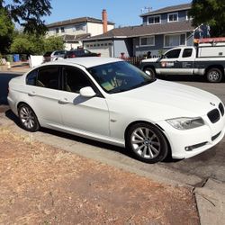 2011 BMW  328i Manual 6 Speed 