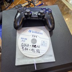 PlayStation 4 Mod Whit 20 Games One Controller And Cables