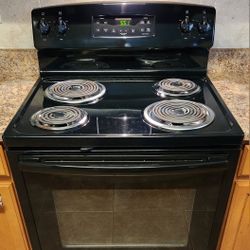 Black Ge 30-inch Electric Coil Top Stove 