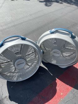 Used fans , those move up and down