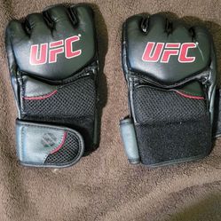 UFC Fitness Gloves