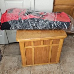 MARLBORO UNLIMITED TRAVEL BAGS 3 OF THEM