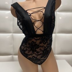 Sexy Lace Lingerie New $20 - Fits Médium To Large-lencería Nueva 