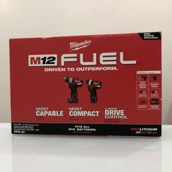  Milwaukee M12 FUEL 12-Volt Lithium-Ion Brushless Cordless Hammer Drill 