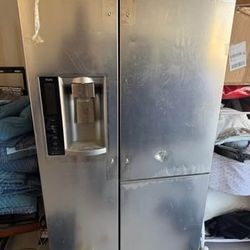 Door-in-Door LG Refrigerator 