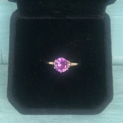 Nice Vintage 10k Solid Yellow Gold Amethyst Ring Size 6 Maker Stamped 