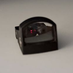 Crimson Trace Red Dot 5 MOA