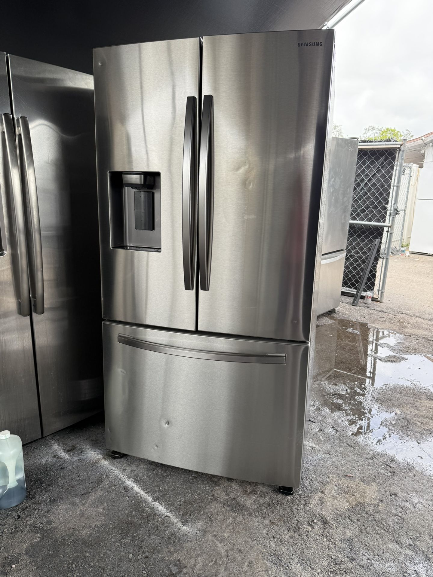Samsung 27 cu. ft. Large Capacity 3-Door French Door Refrigerator with Dual Ice Maker in Stainless Steel