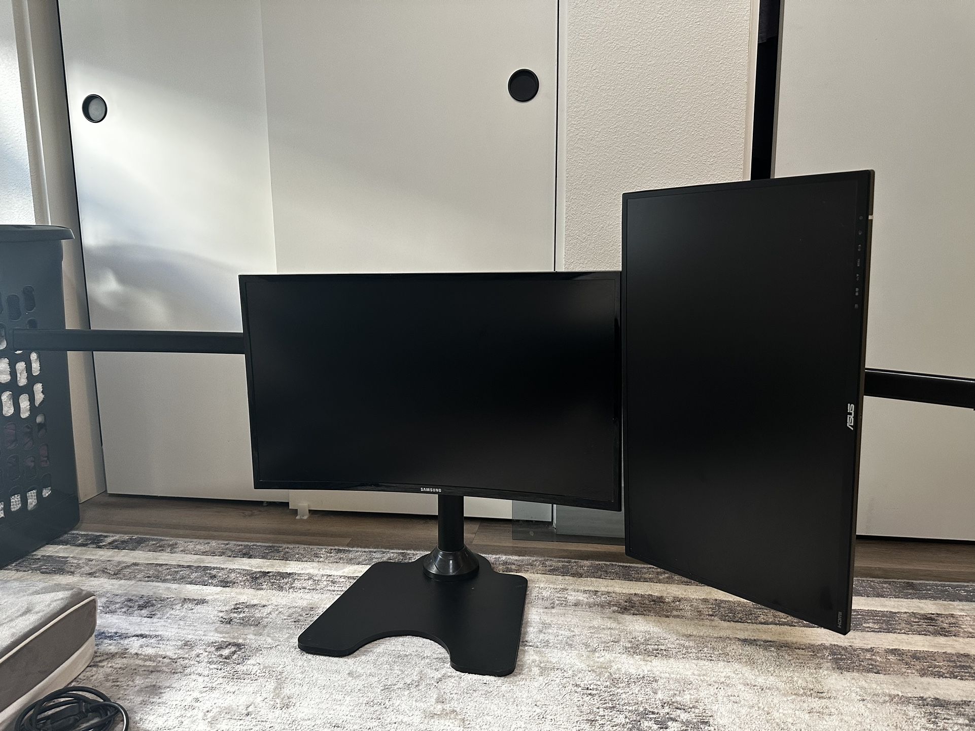 SAMSUNG 27" CF39 1080p Curved Monitor, Slim, 4ms response, VESA Compatible, ASUS 23.6" FHD LCD Monitor 1ms (GTG) 1920 x 1080 D-Sub, HDMI VN247H-P