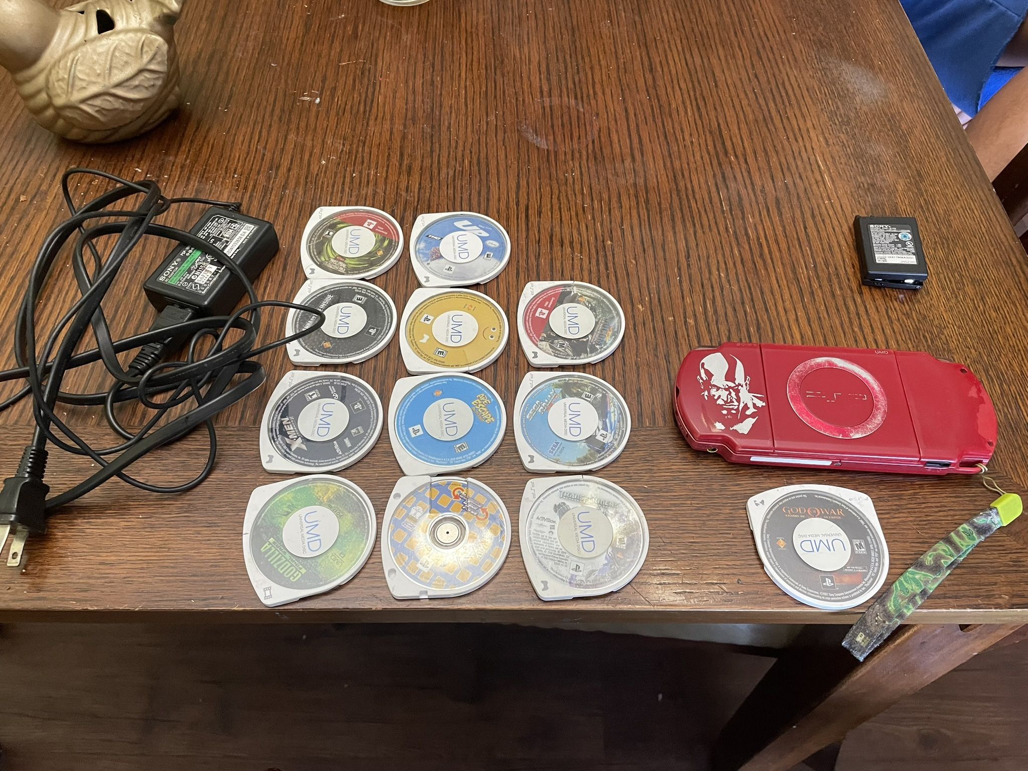 PSP God Of War Edition & PlayStation One