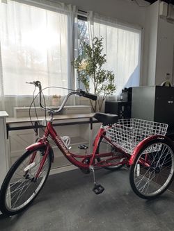 Outroad 24-Inch Adult Tricycle – 7-Speed Cruiser Bike with Sturdy Three-Wheel Design, Large Rear Basket, and Comfortable Ride for Seniors, Men, and 