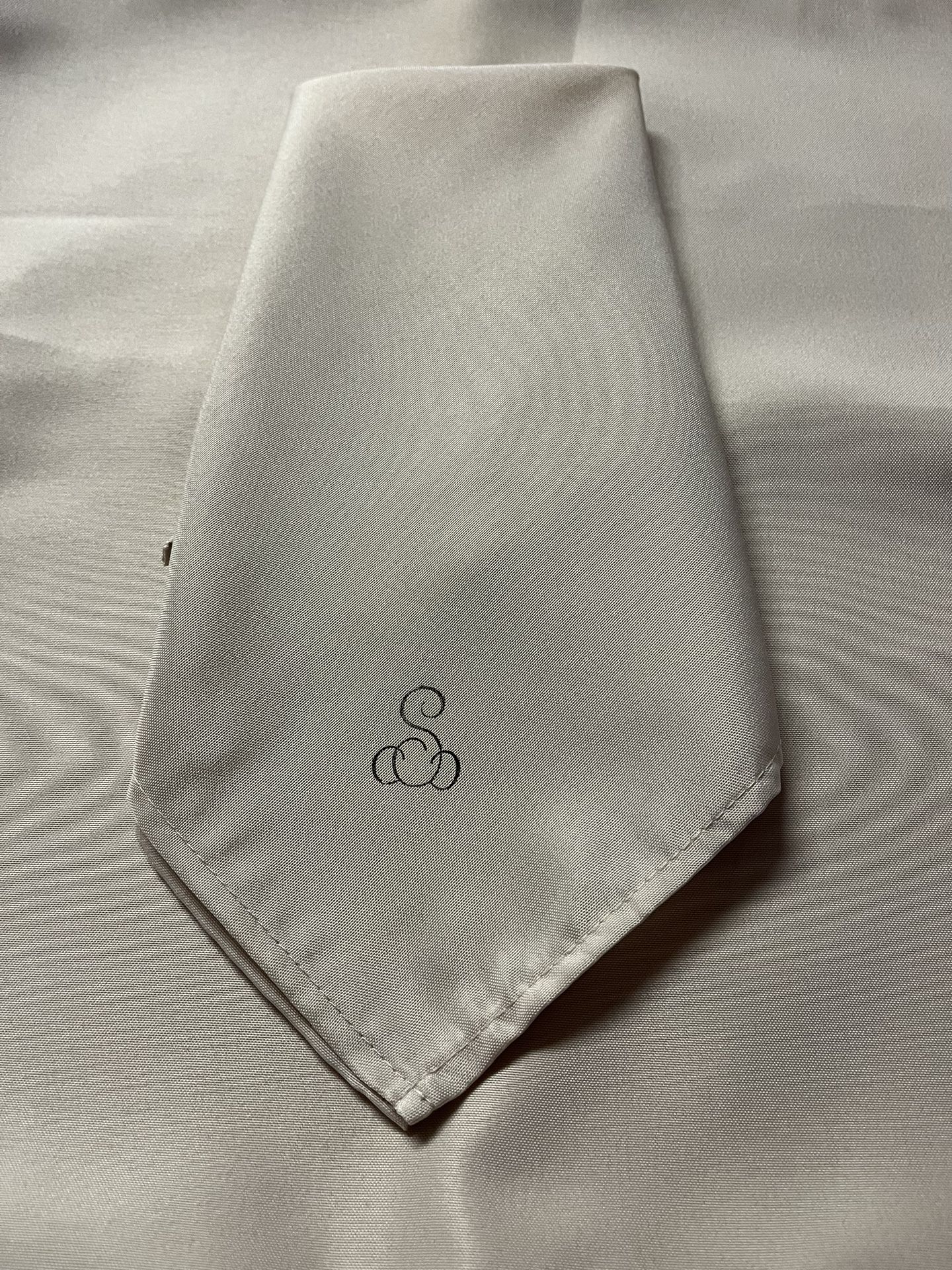 Monogrammed "S" napkins - New lot of 35