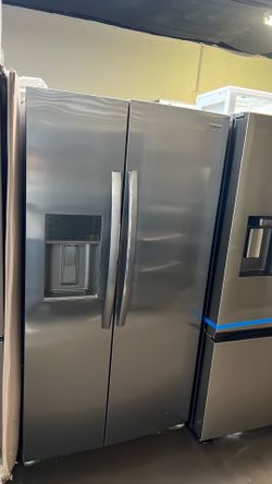 NEW OPEN BOX FRIGIDAIRE SIDE BY SIDE COUNTER DEPTH REFRIGERATOR