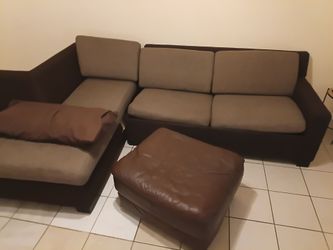 Sectional couch
