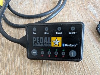 Pedal Commander PC31 Dodge Charger/Challenger/Durango/Viper/Ram