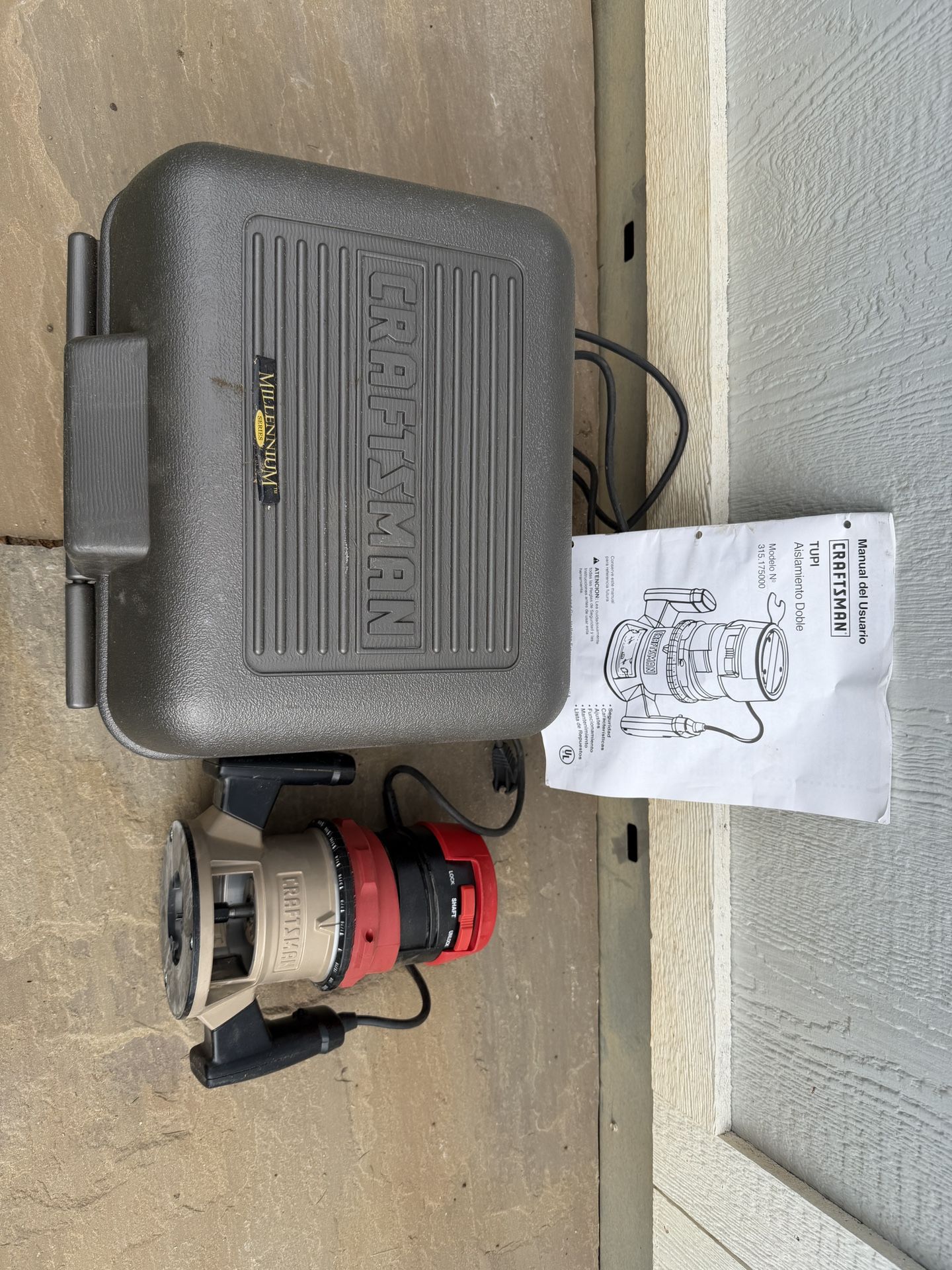 Craftsman Router